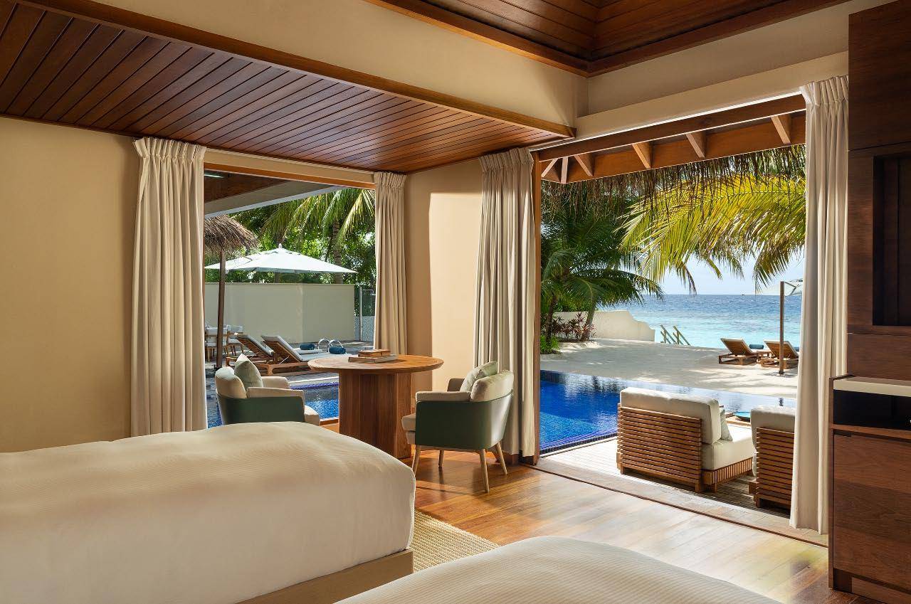 Three Bedroom Beach Pavilion with Pool,  wohnen, Huvafen Fushi Maldives